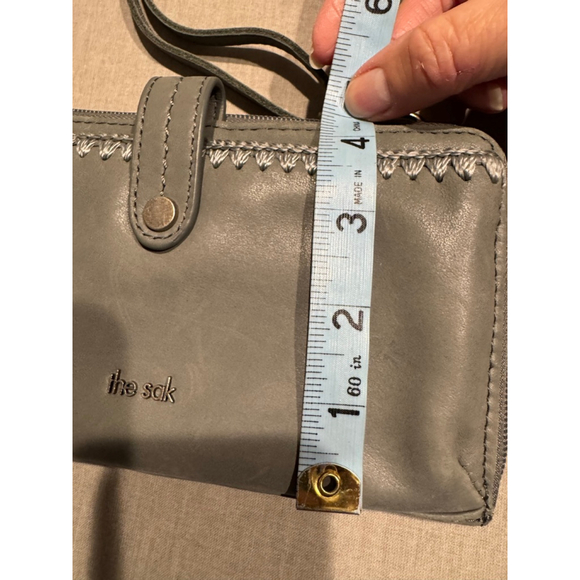 Women's The Sak Gray green Leather Crossbody Wallet One Size - Picture 13 of 15